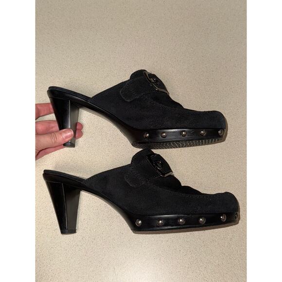 Y2K Stuart Weitzman Black Suede Heeled Studded Buckle Heeled Mules Size 7.5 - Picture 3 of 9